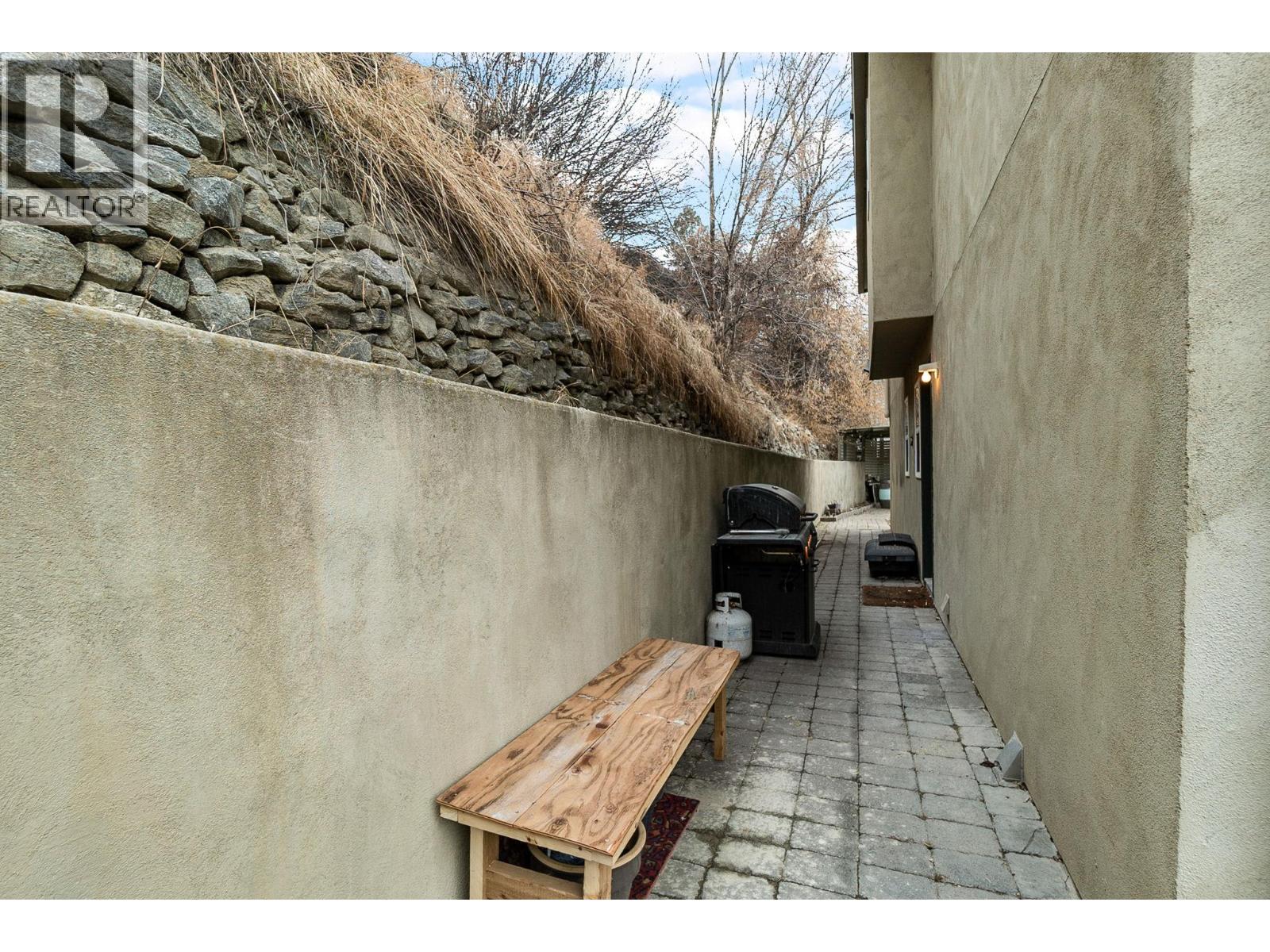  712 Creekside Road, Penticton