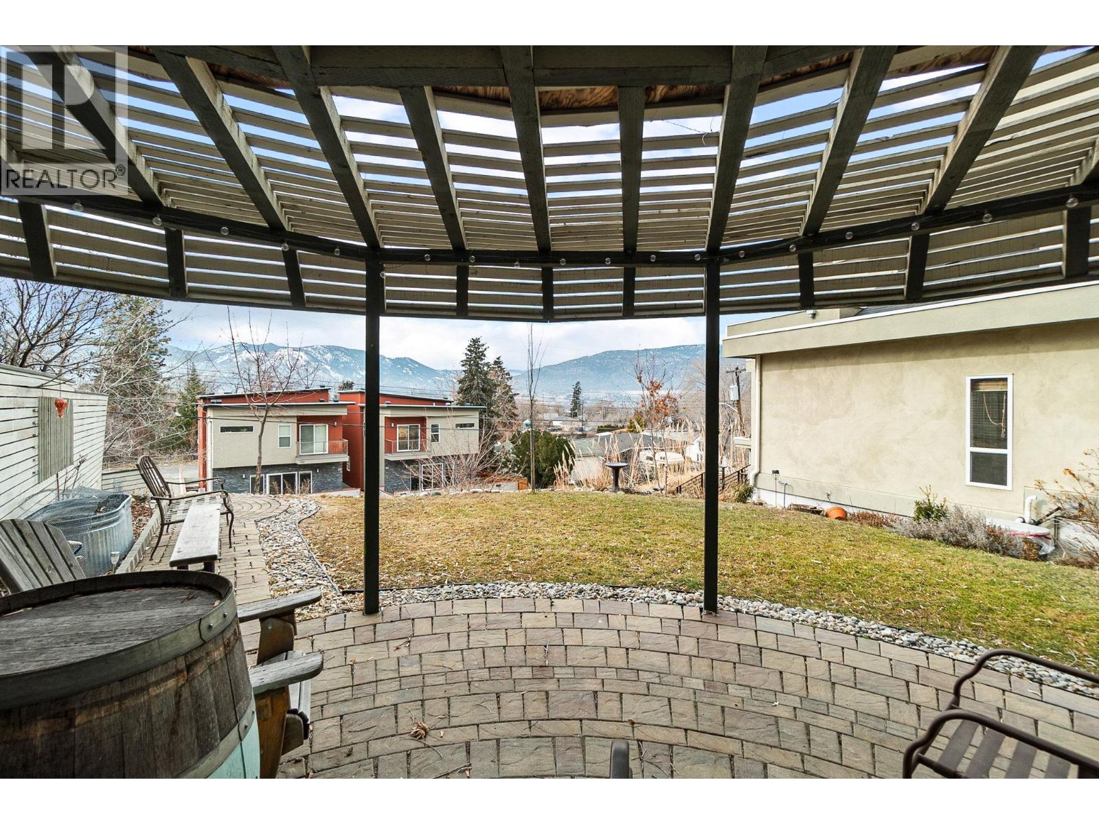  712 Creekside Road, Penticton