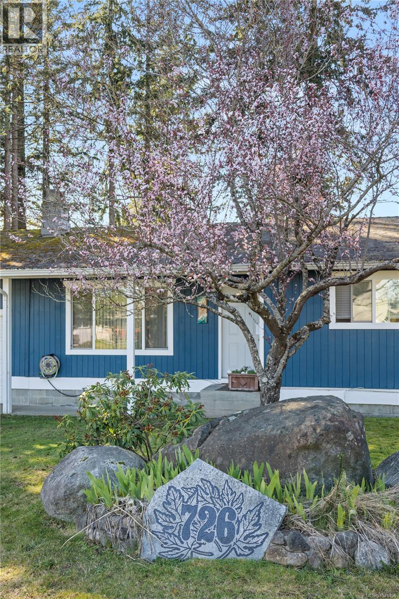 726 Kalmar Rd, Campbell River