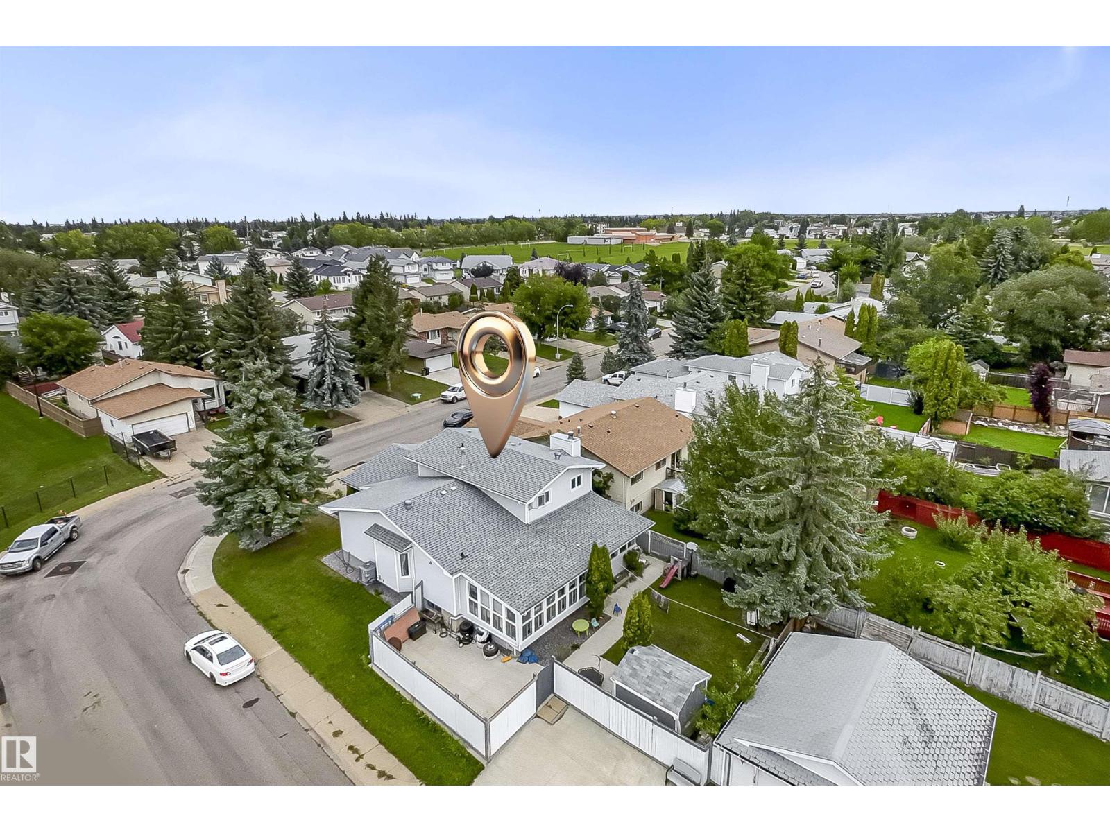 4231 32 AV NW, Edmonton