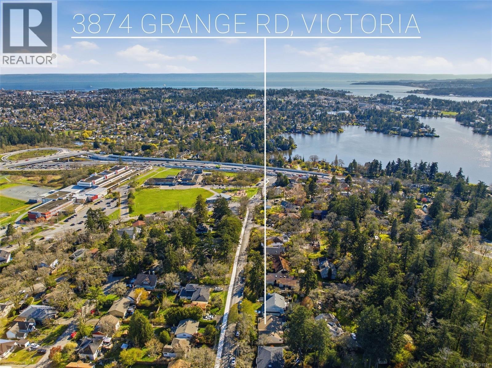 3874 Grange Rd, Saanich