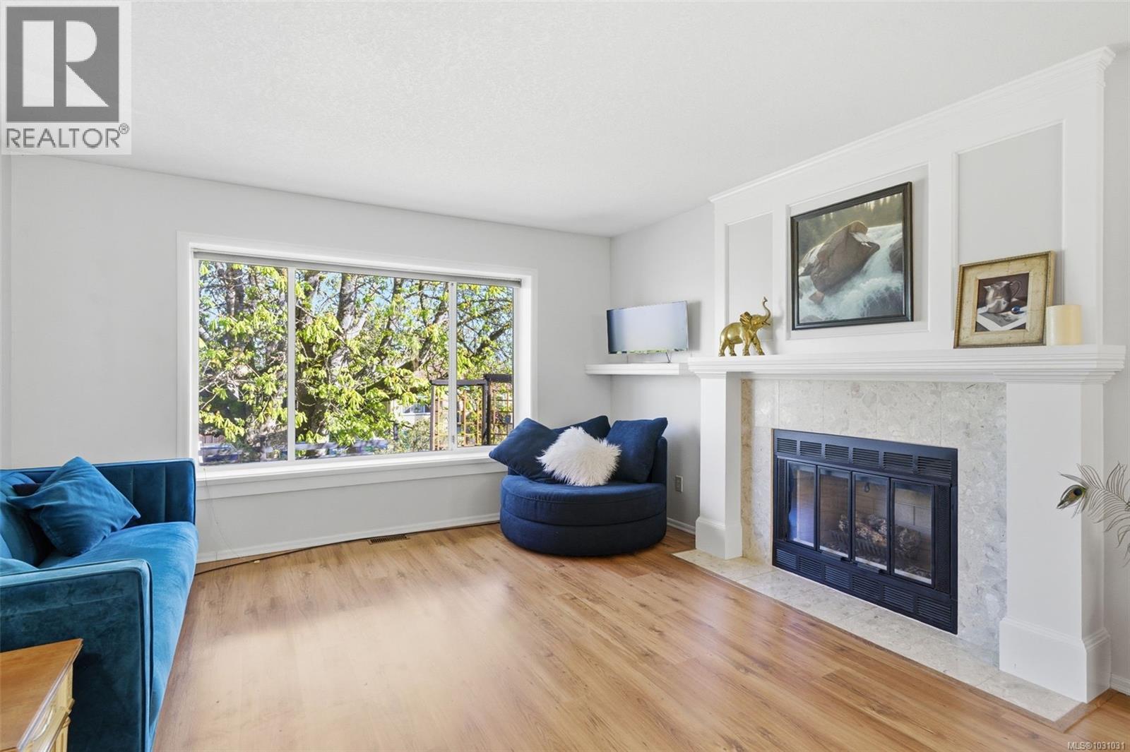 3874 Grange Rd, Saanich