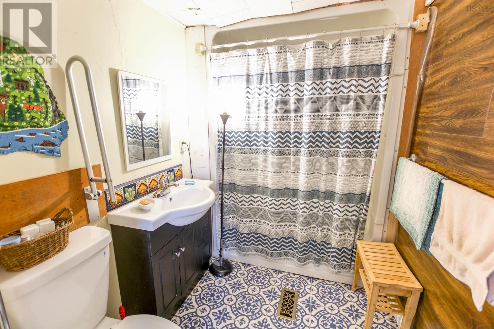 Property 13 of 39 of 456 Townshipline Road