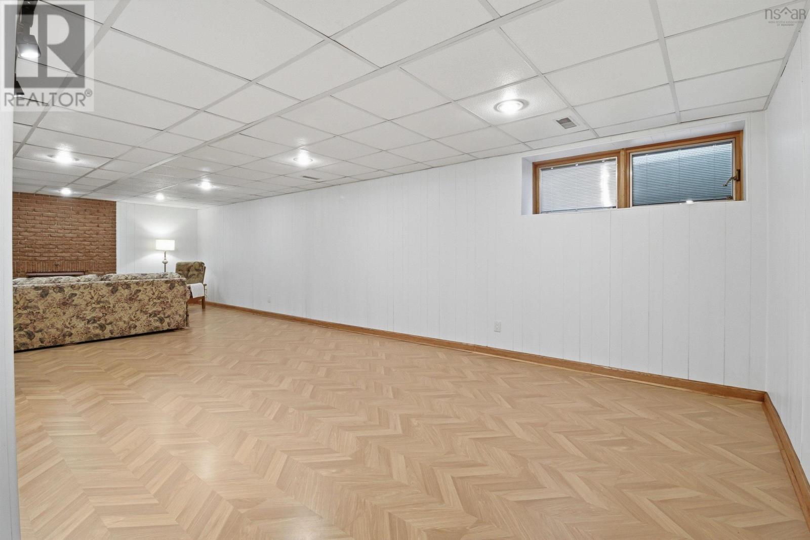 Property 33 of 40 of 9 Nighthawk Lane