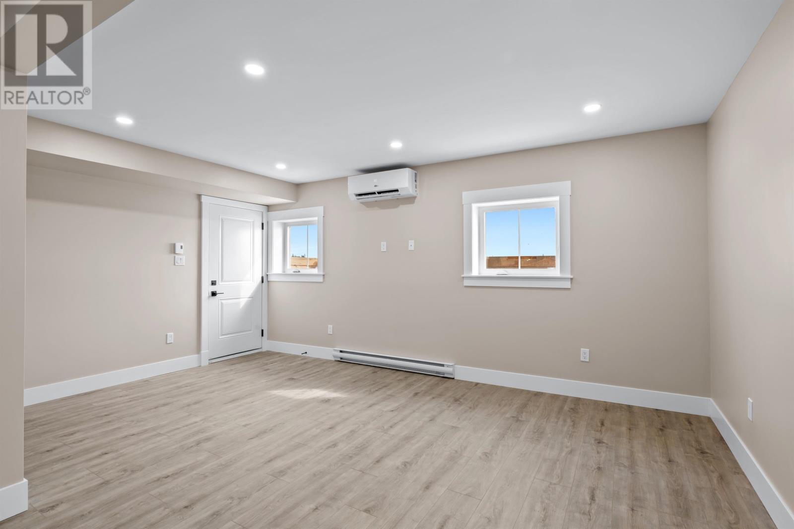662 BEAR RIVER Road - 37