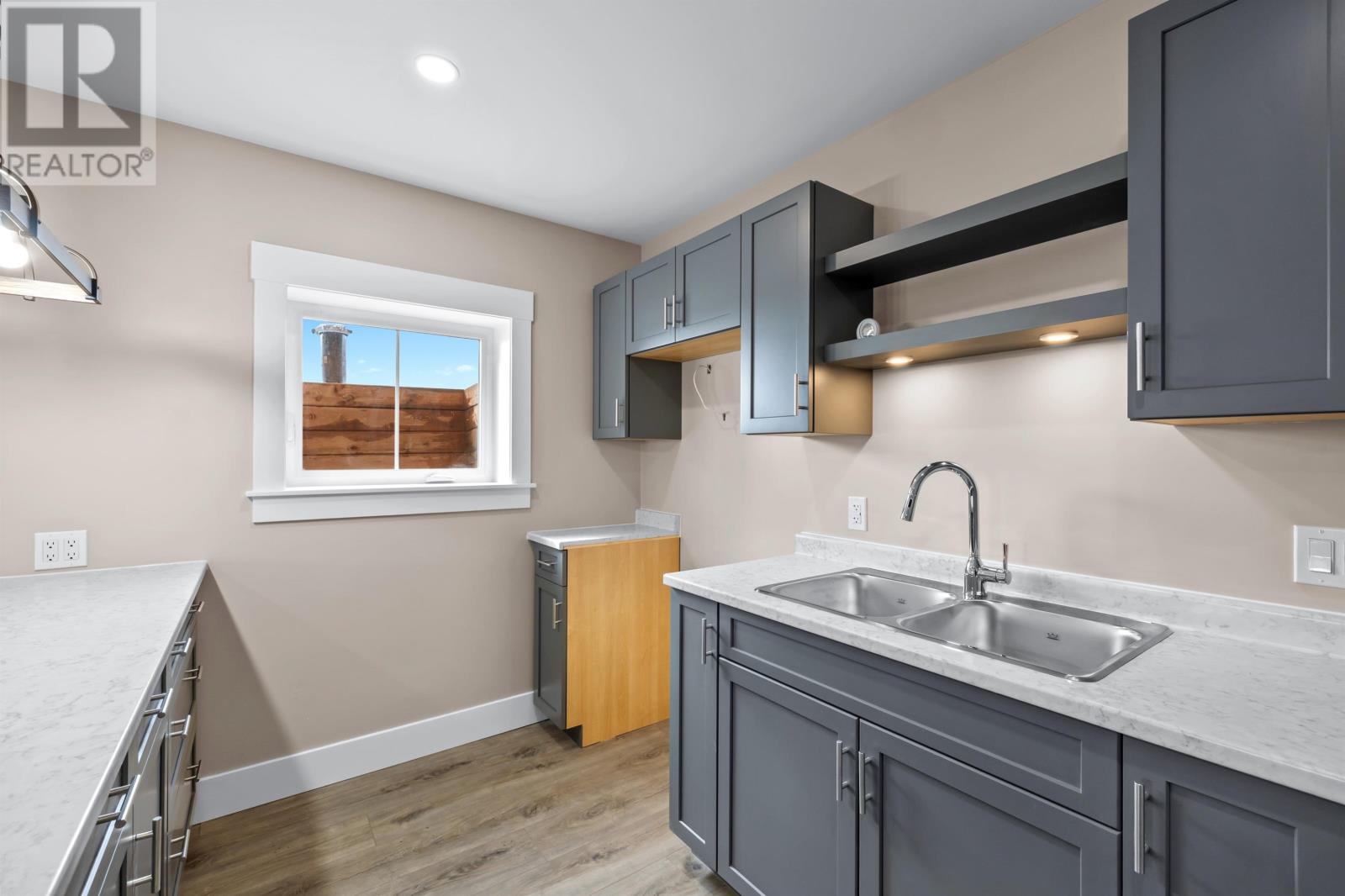 662 BEAR RIVER Road - 40