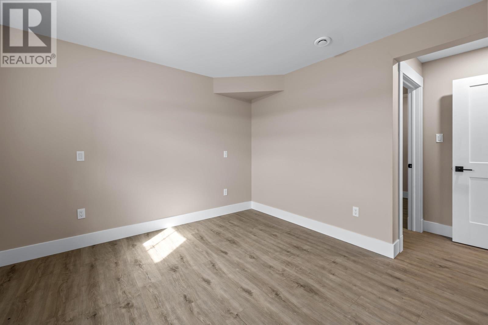 662 BEAR RIVER Road - 43