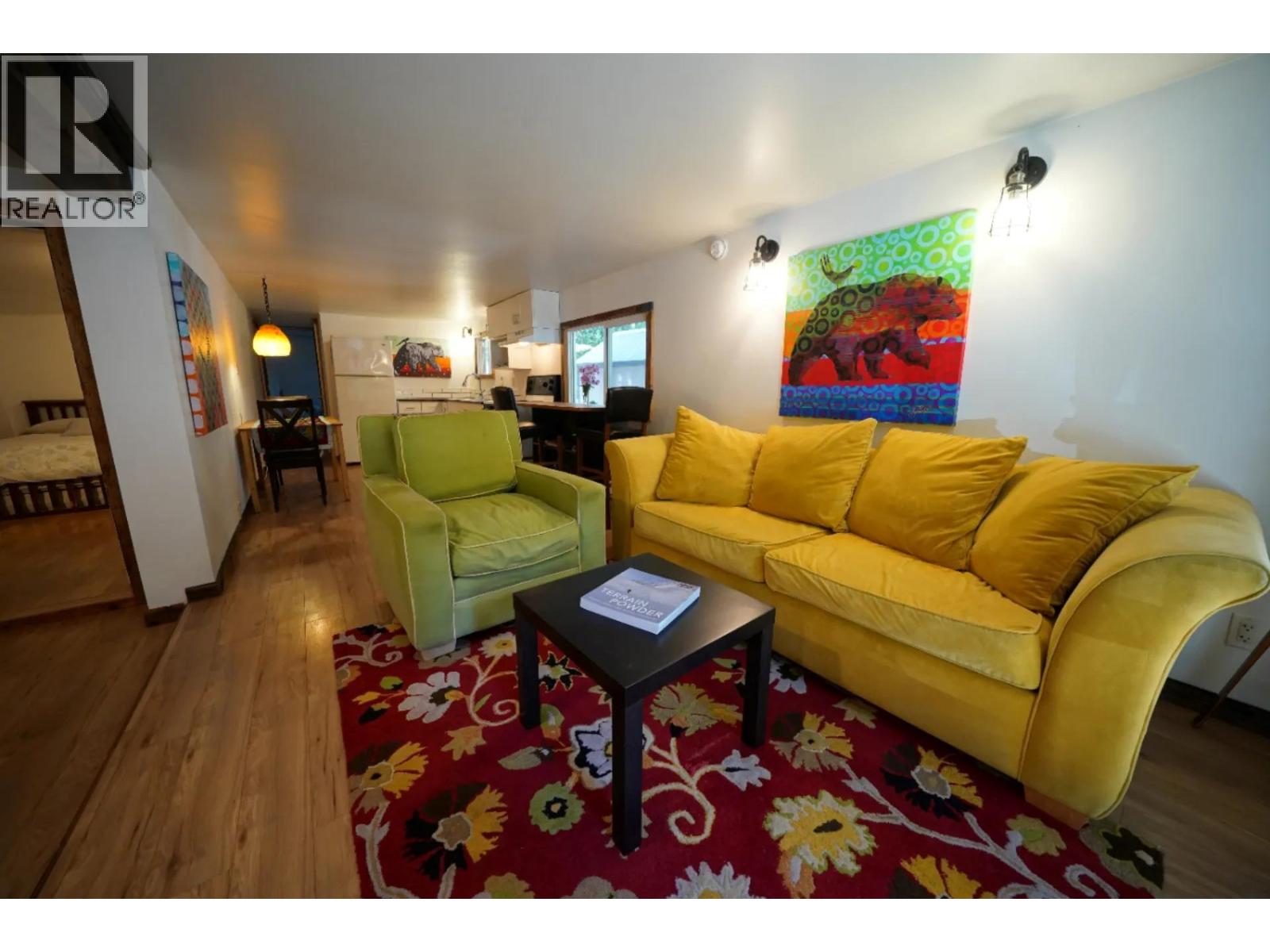 #5 1079 LUNDELL ROAD - 8