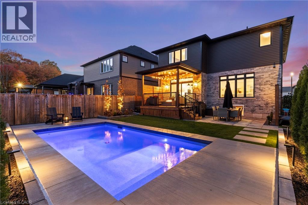 236 WALKER ROAD - 2