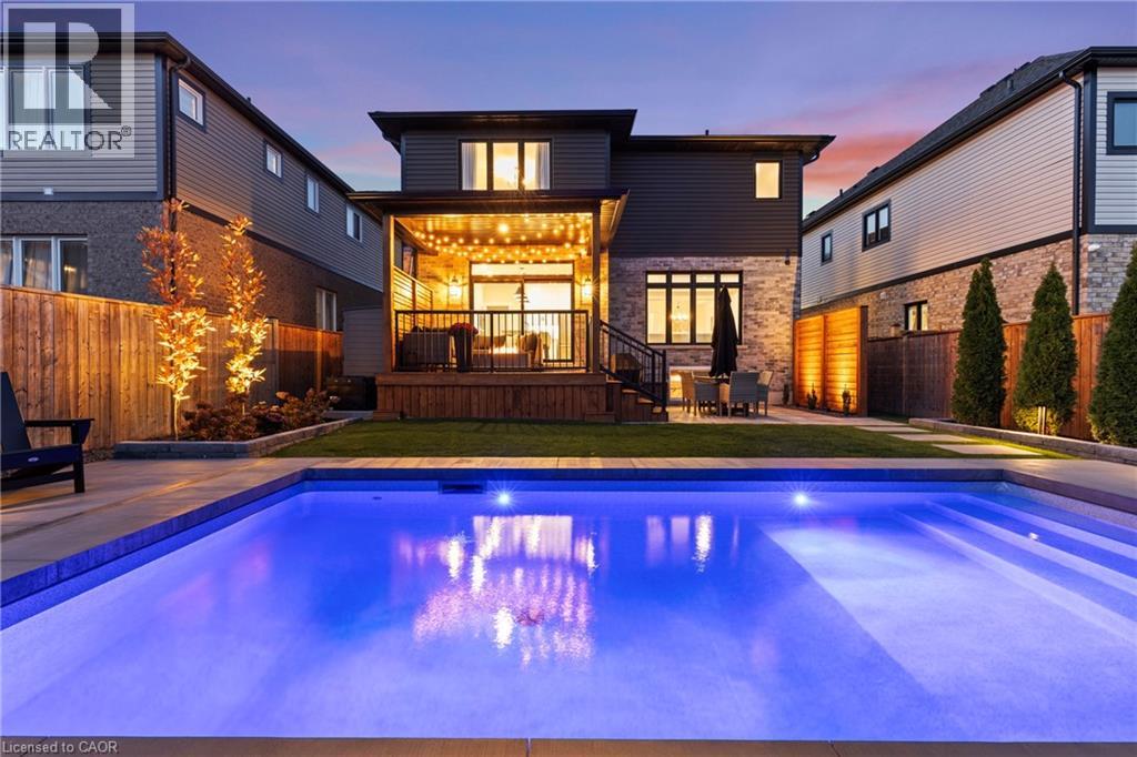 236 WALKER ROAD - 3