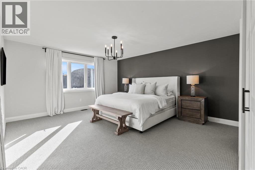 236 WALKER ROAD - 15