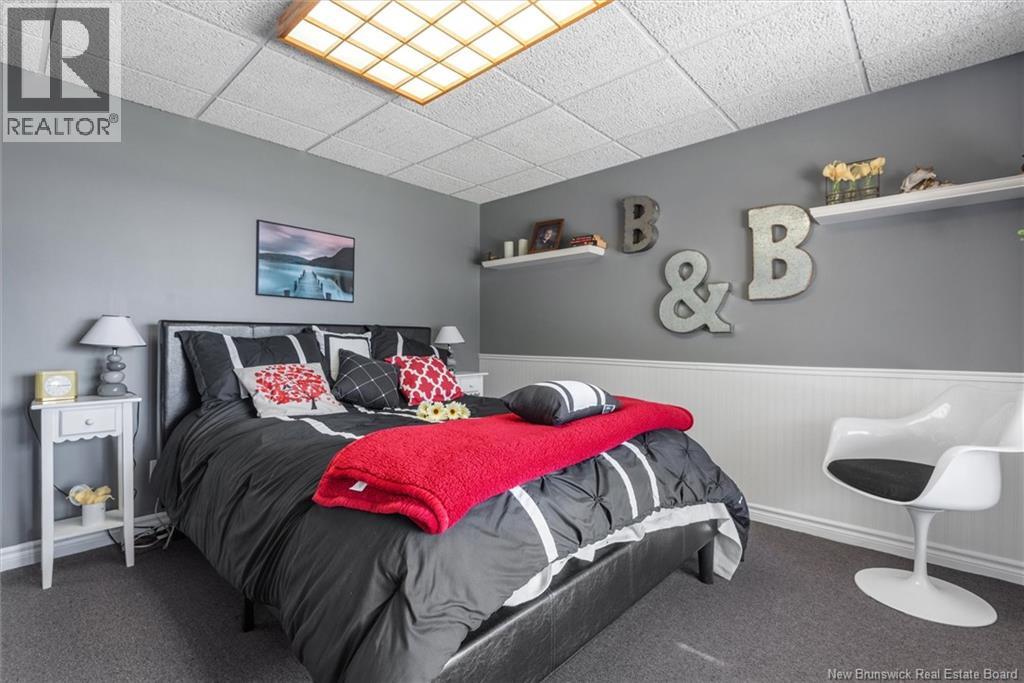 71 Stevenson Lane - Image 35