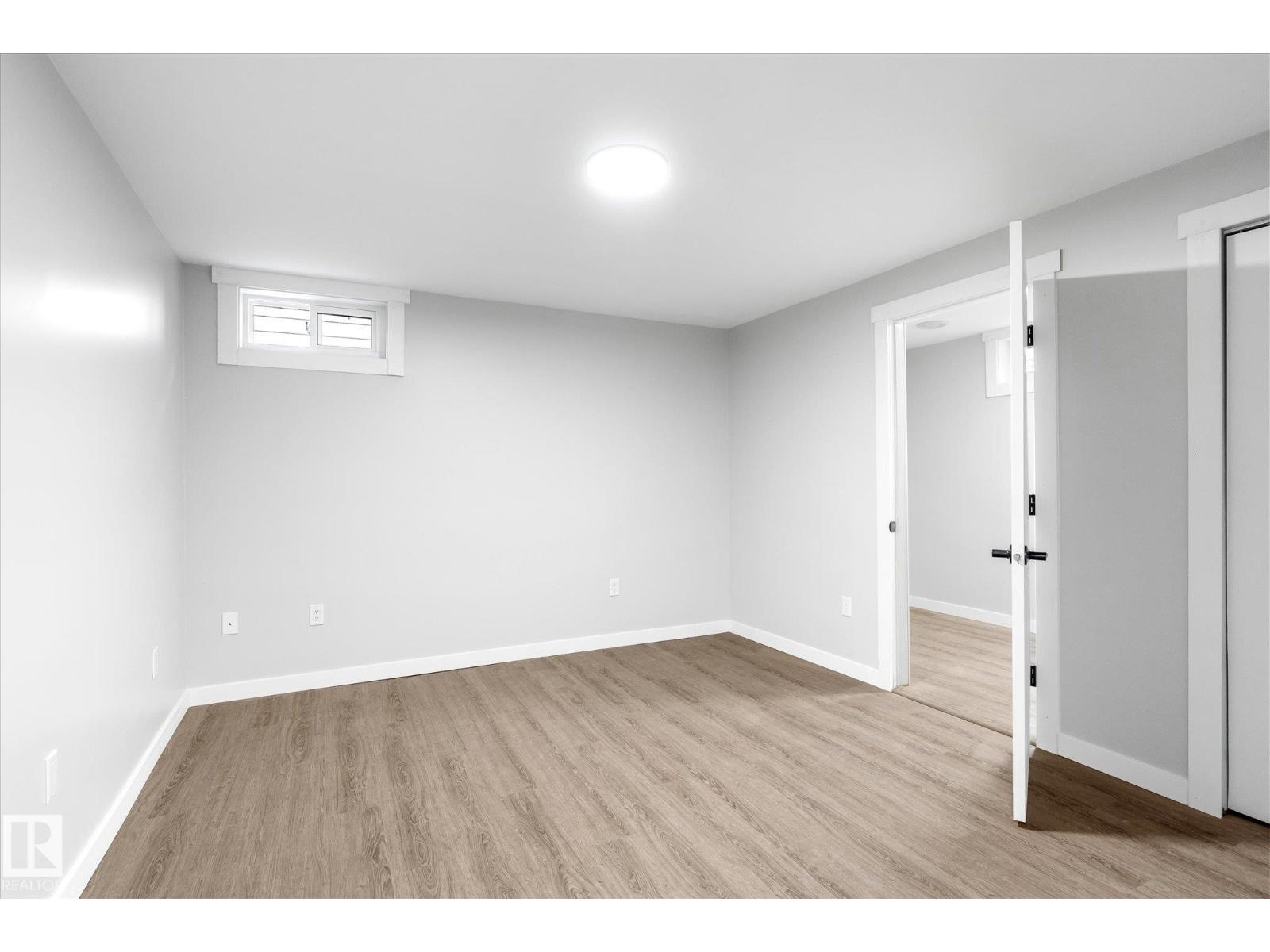 67 Arlington DR, St. Albert