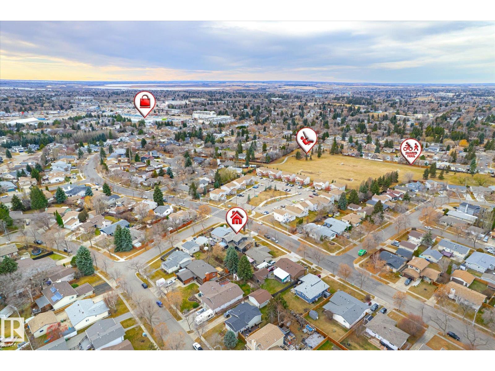 67 Arlington DR, St. Albert