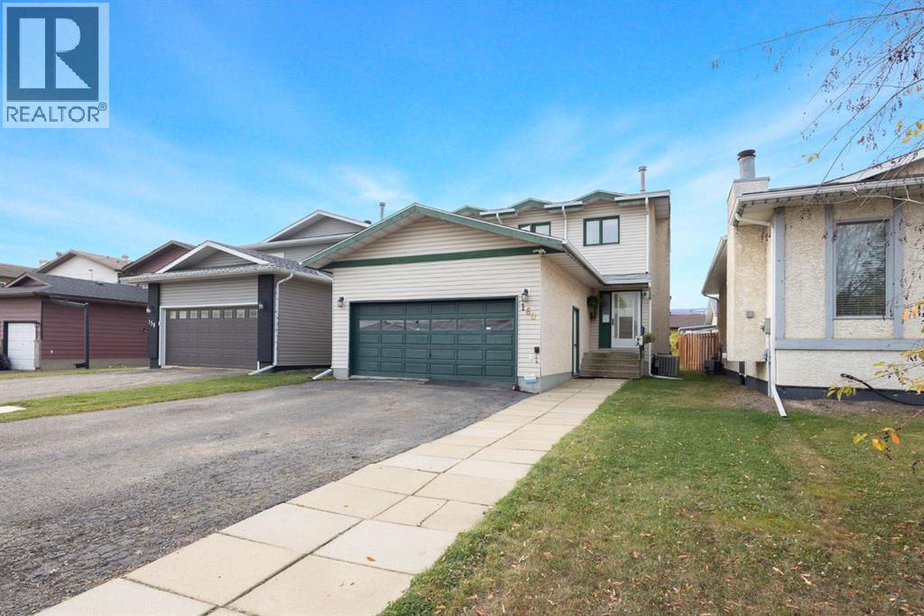 160 Beaton Place, Fort McMurray