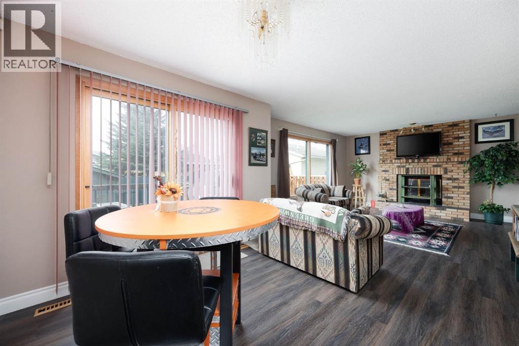 160 Beaton Place, Fort McMurray