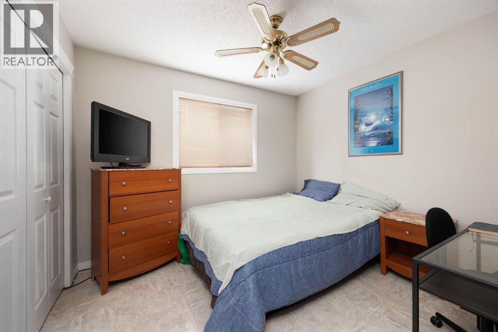 160 Beaton Place, Fort McMurray