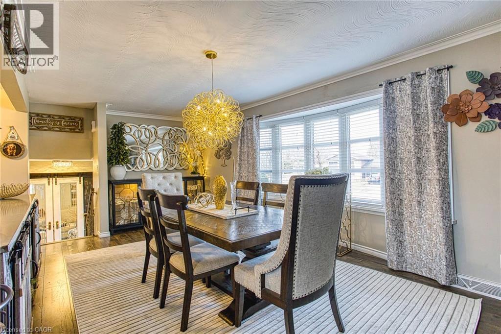 4504 QUEENSWAY Gardens - 15