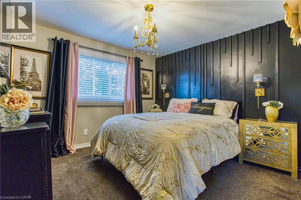 4504 QUEENSWAY Gardens - 27