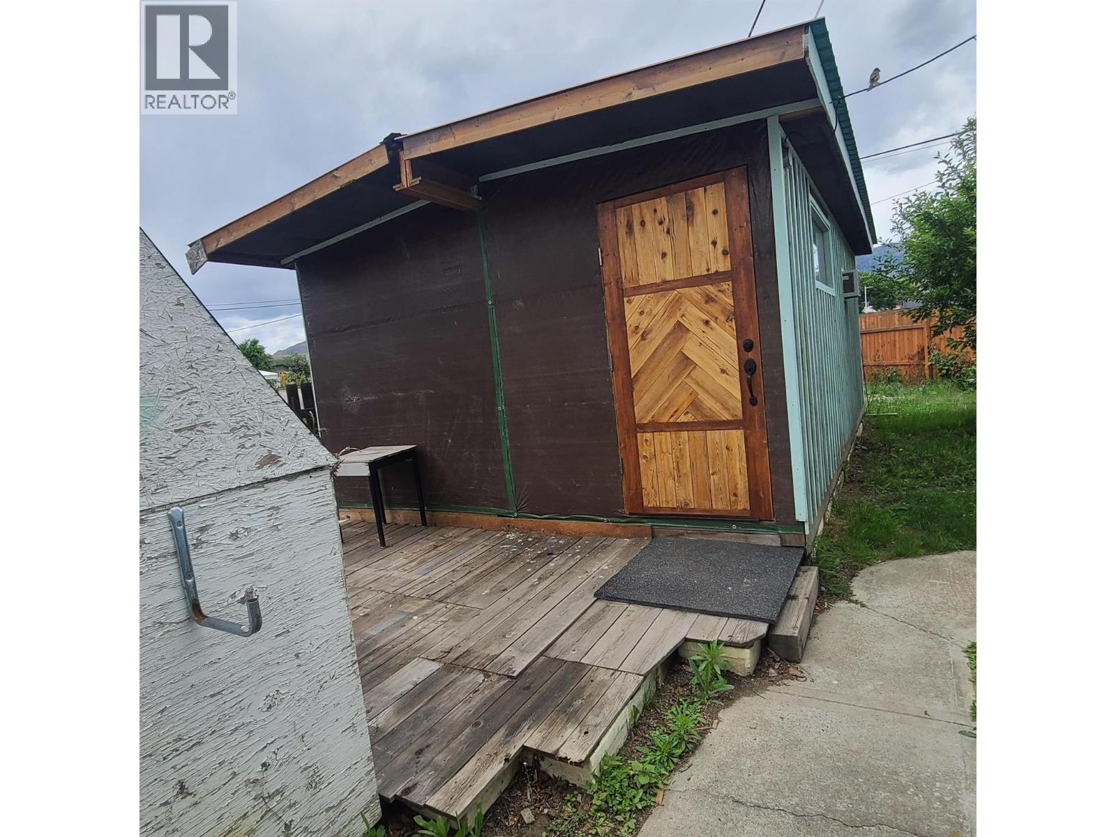 350 CAMPBELL Avenue, Kamloops