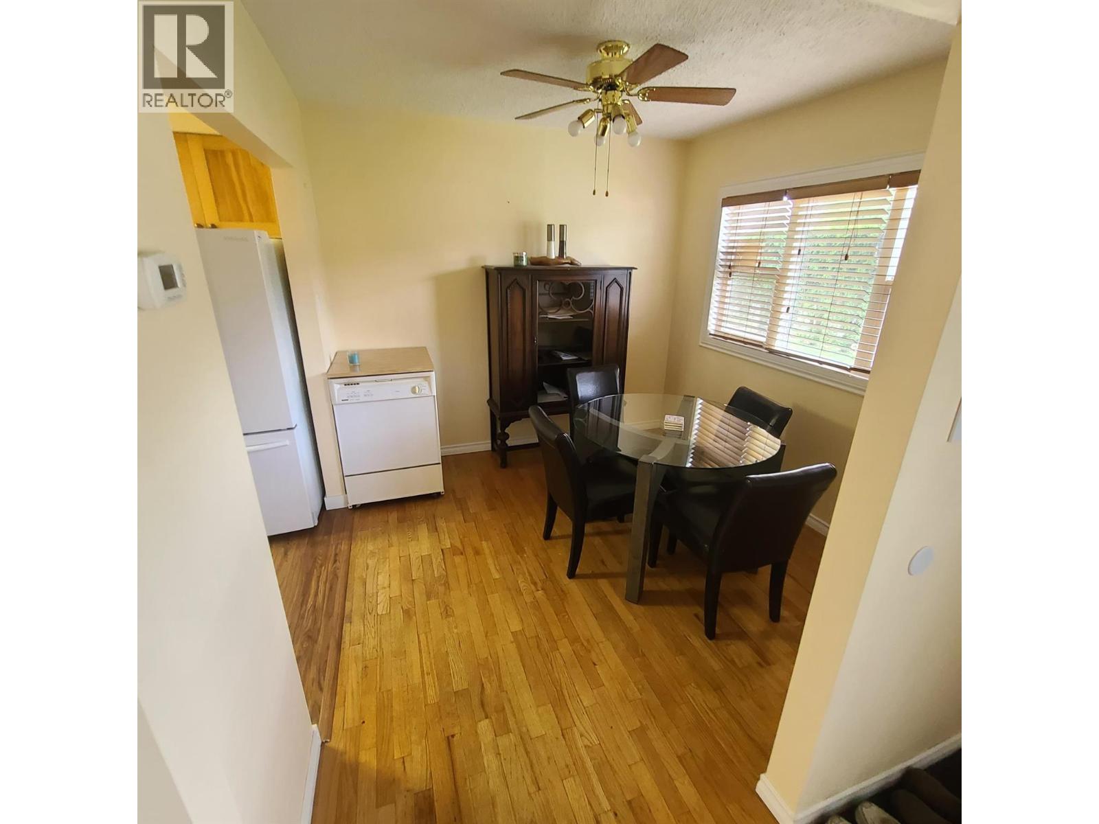 350 CAMPBELL Avenue, Kamloops