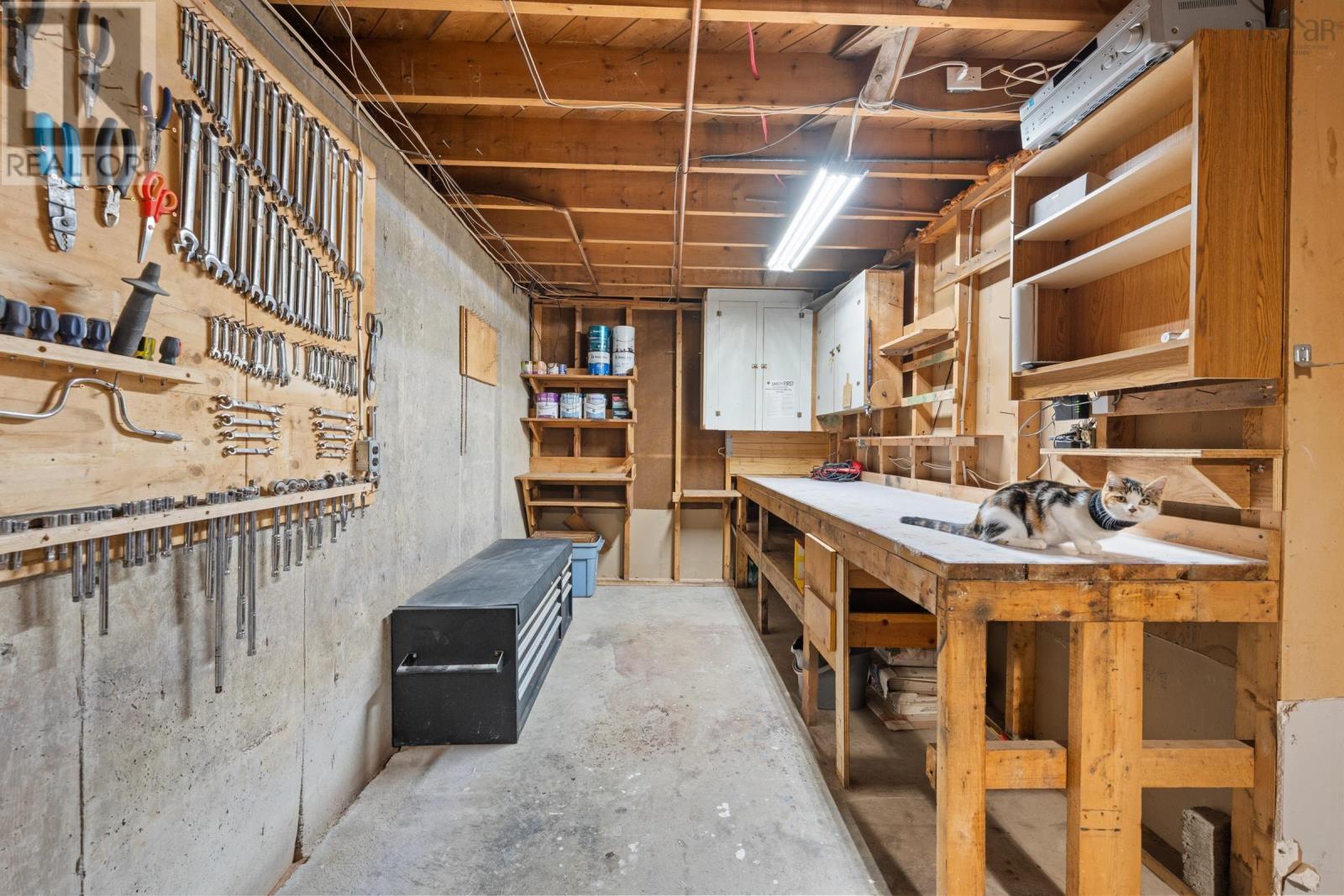 Property 28 of 49 of 7068 Highway 1