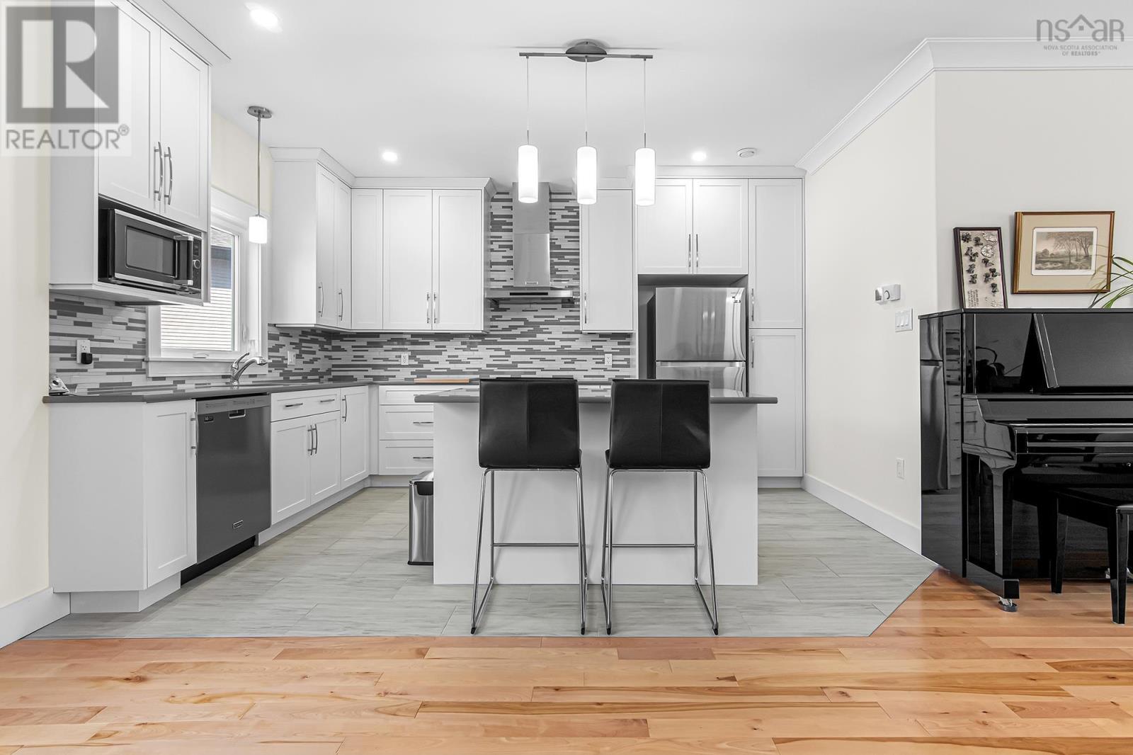 84 ELIZA RITCHIE CRESCENT - 17