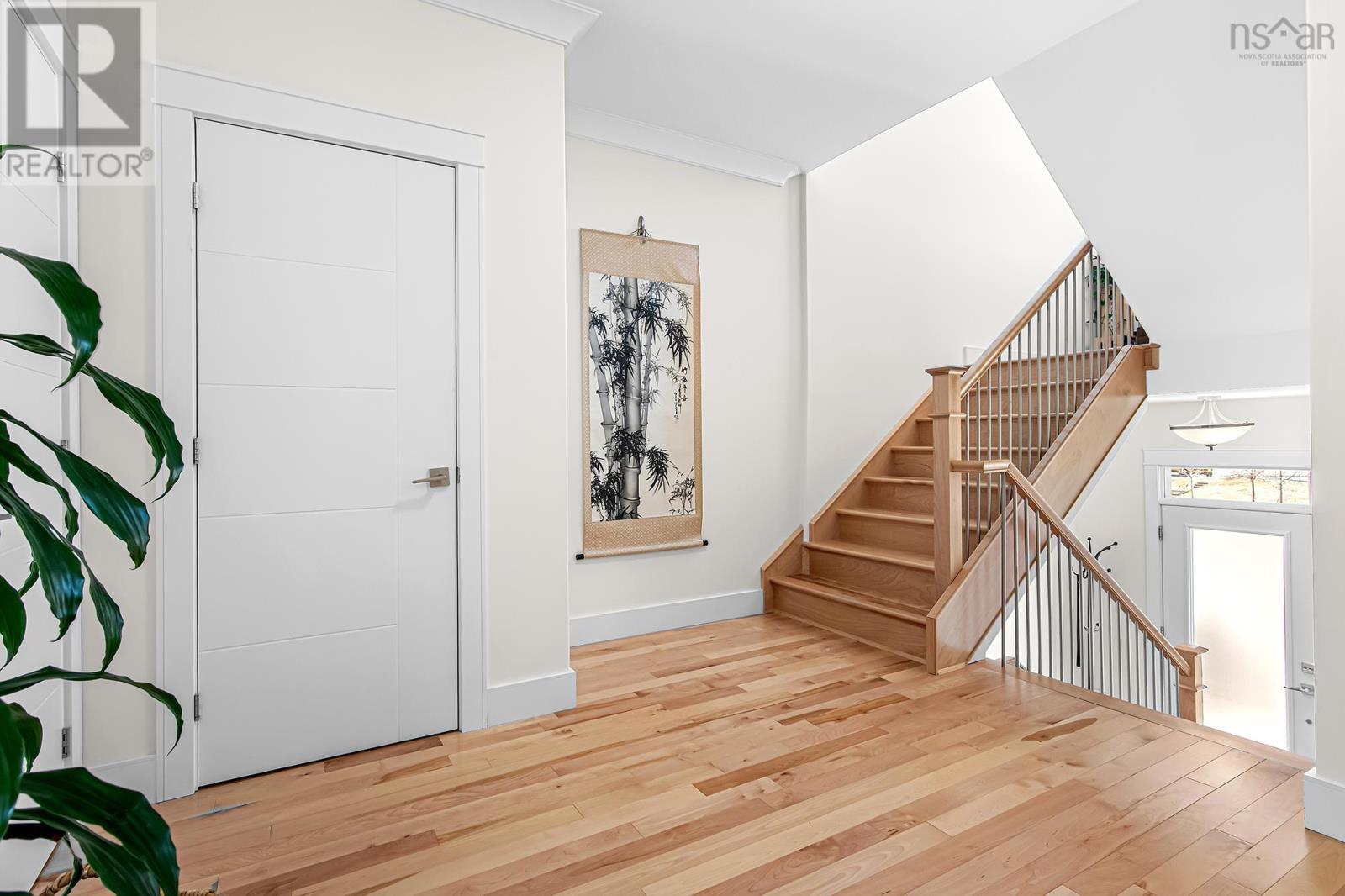 84 ELIZA RITCHIE CRESCENT - 12