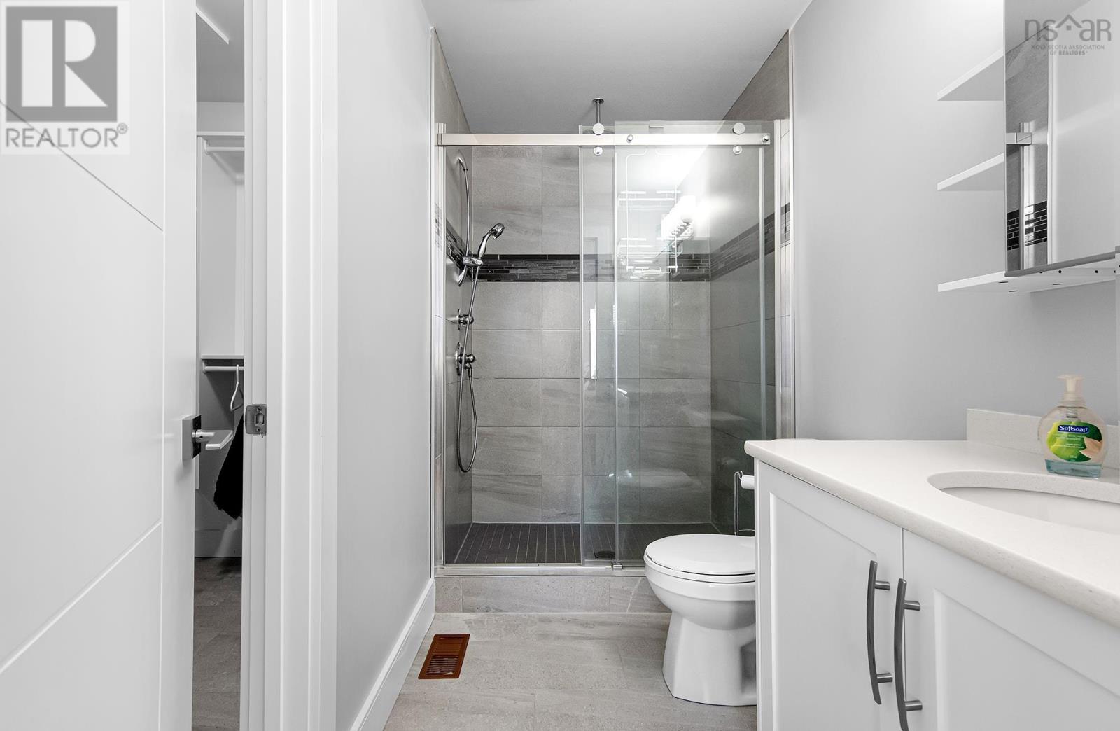 84 ELIZA RITCHIE CRESCENT - 27