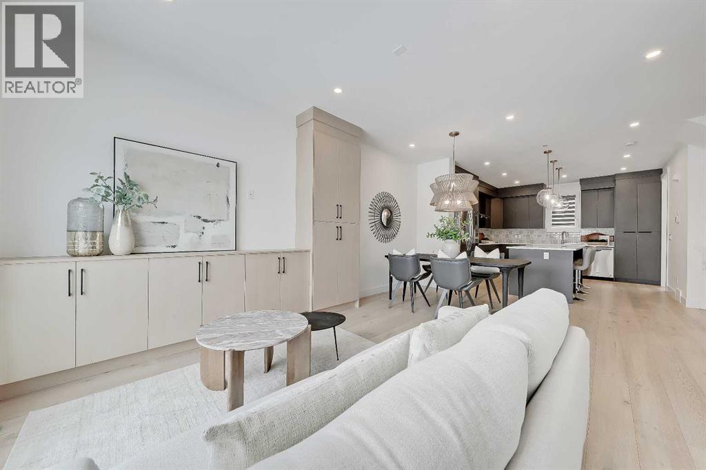 Single Family House for Sale in   Street NW West Hillhurst Calgary 