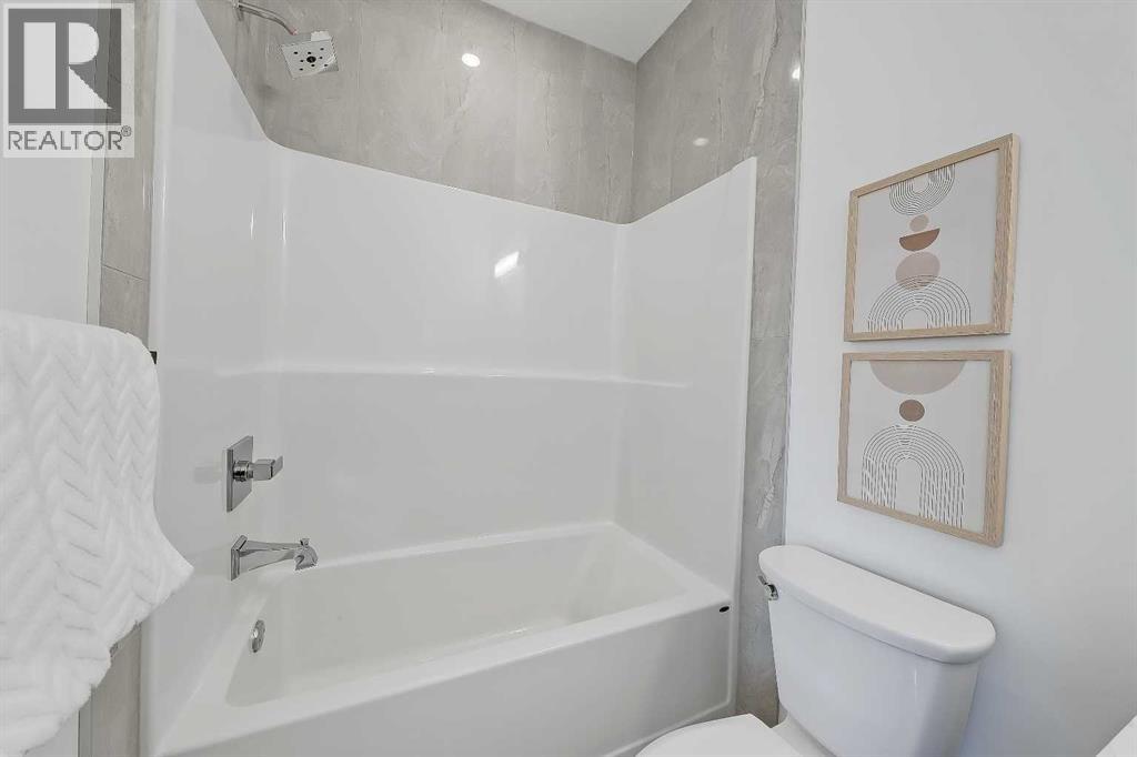 Single Family House for Sale in   Street NW West Hillhurst Calgary 