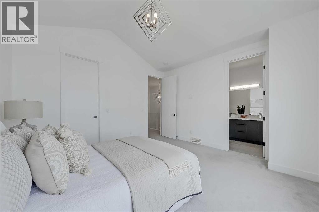 Single Family House for Sale in   Street NW West Hillhurst Calgary 