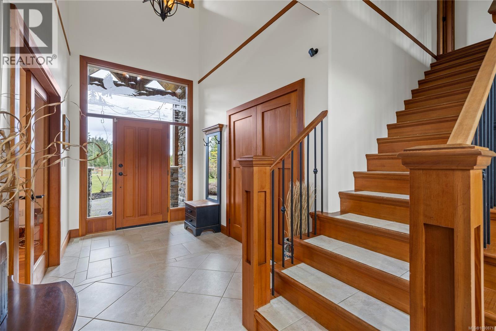 1100 Matuka Dr - 19