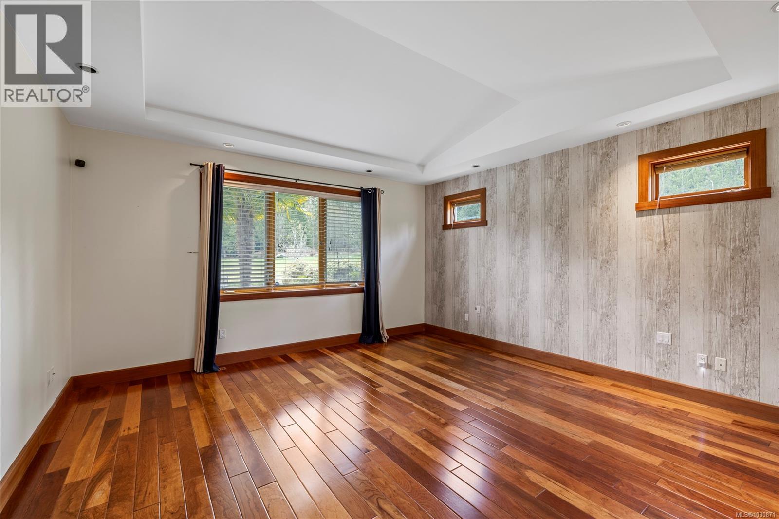 1100 Matuka Dr - 34