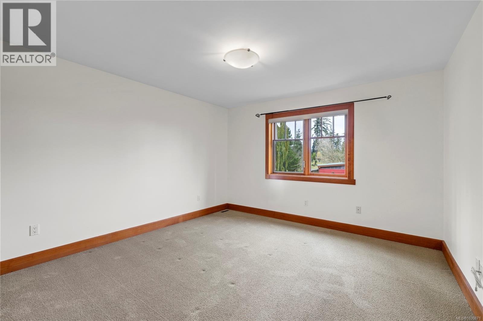 1100 Matuka Dr - 56
