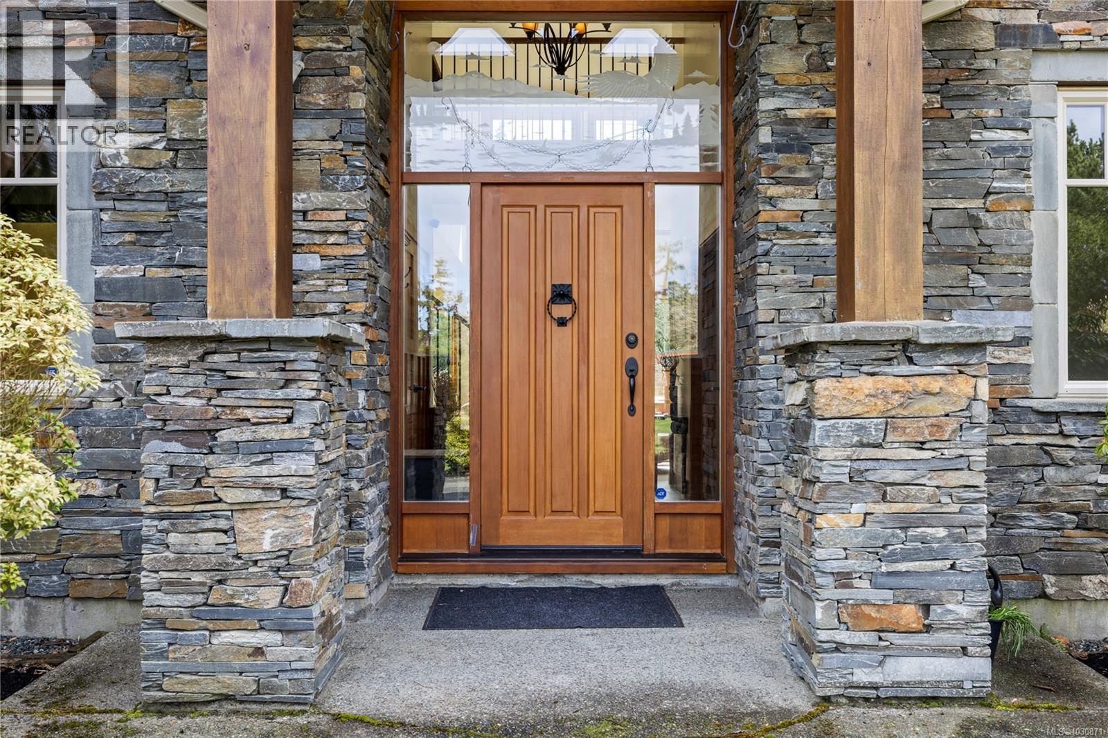 1100 Matuka Dr - 68