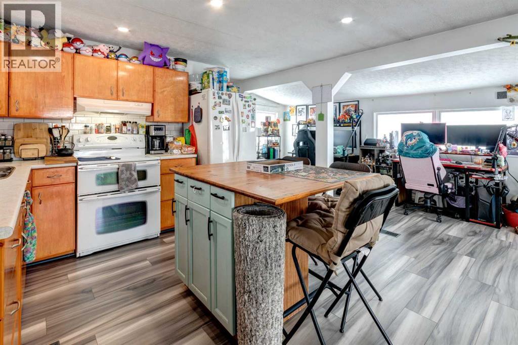 Single Family House Bungalow for Sale in  Huntstrom Drive NE Huntington Hills Calgary 