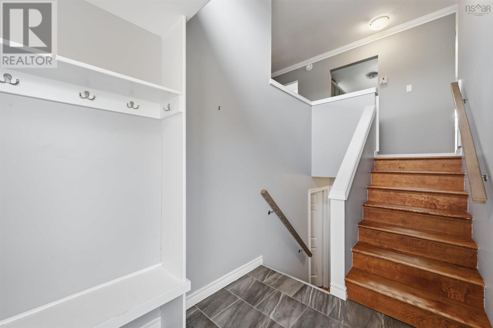 Property 26 of 46 of 51 Alexander Drive