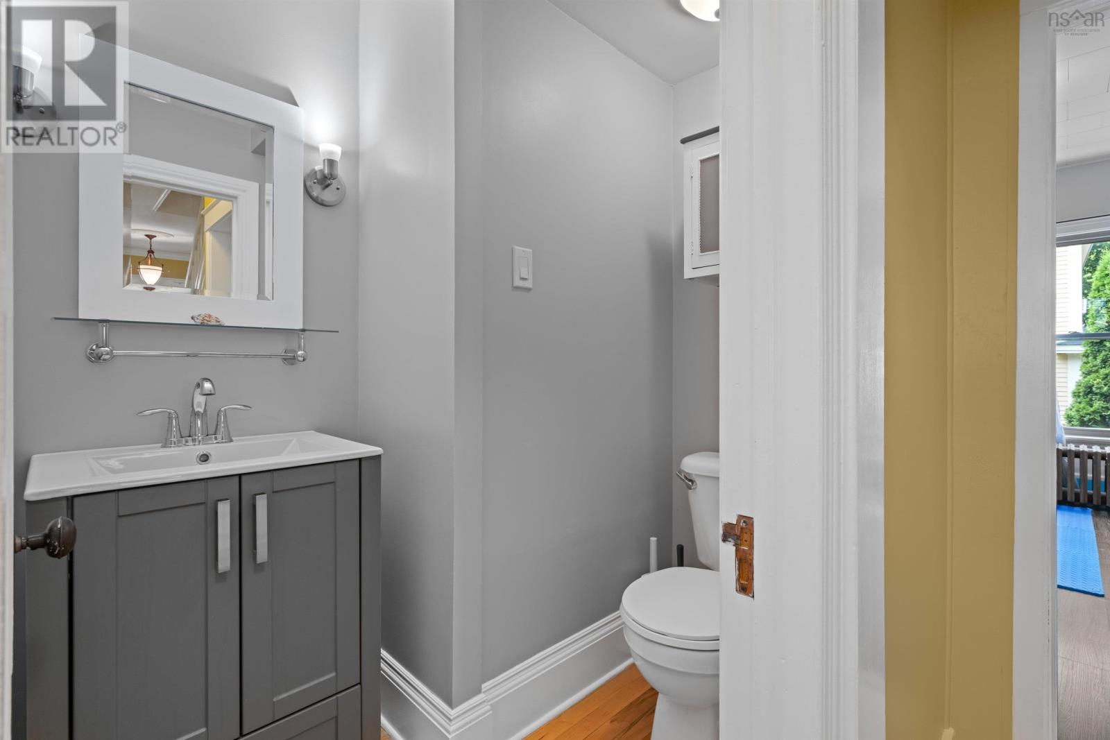 Property 24 of 49 of 153 Pleasant Street