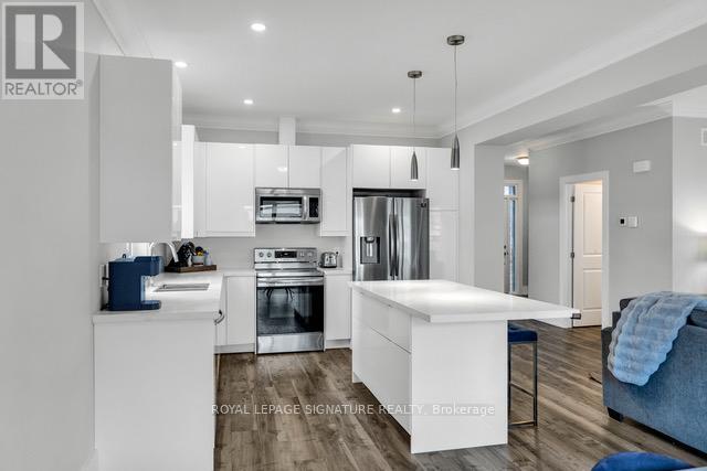 13 DAMUDE AVENUE - 17