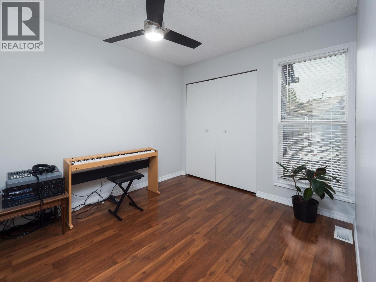 #131 101 N TABOR BOULEVARD - 15