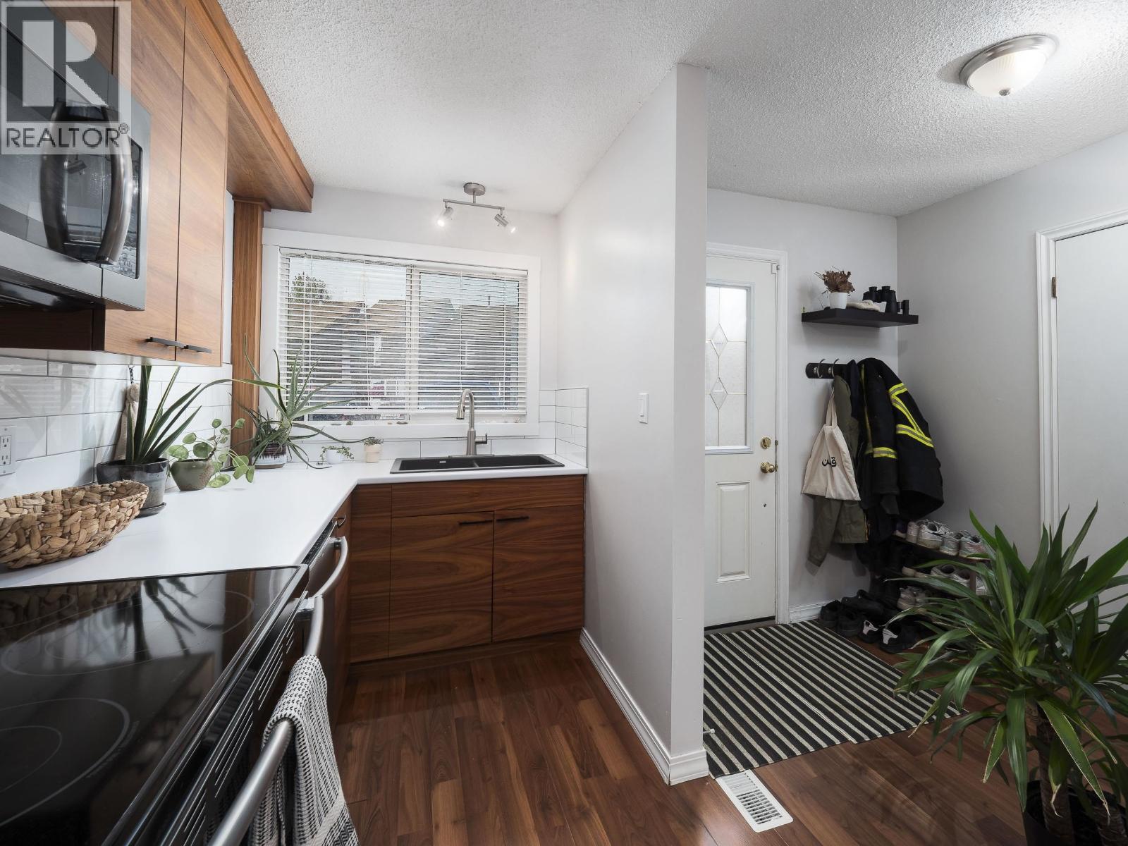 #131 101 N TABOR BOULEVARD - 3