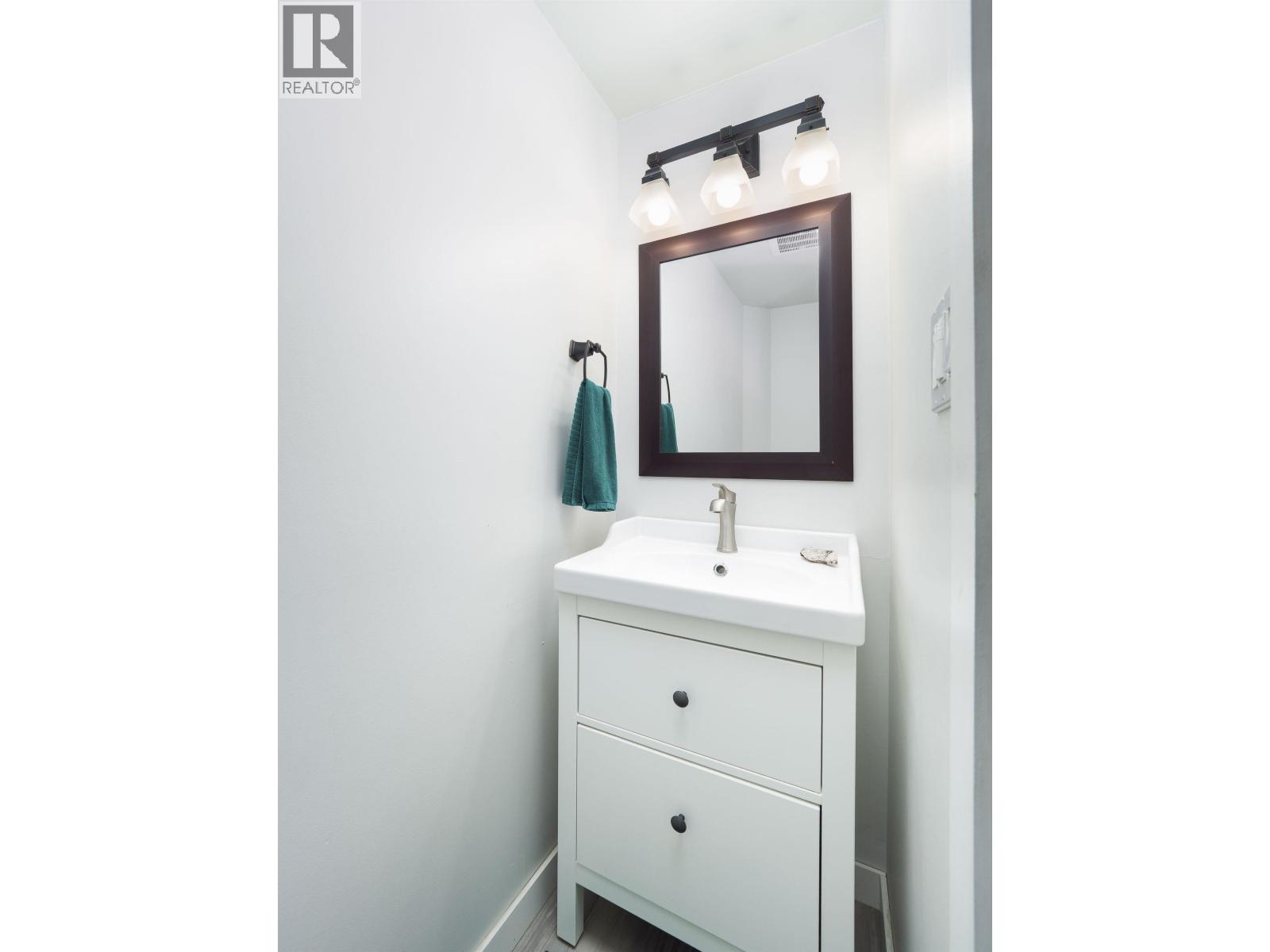 #131 101 N TABOR BOULEVARD - 9