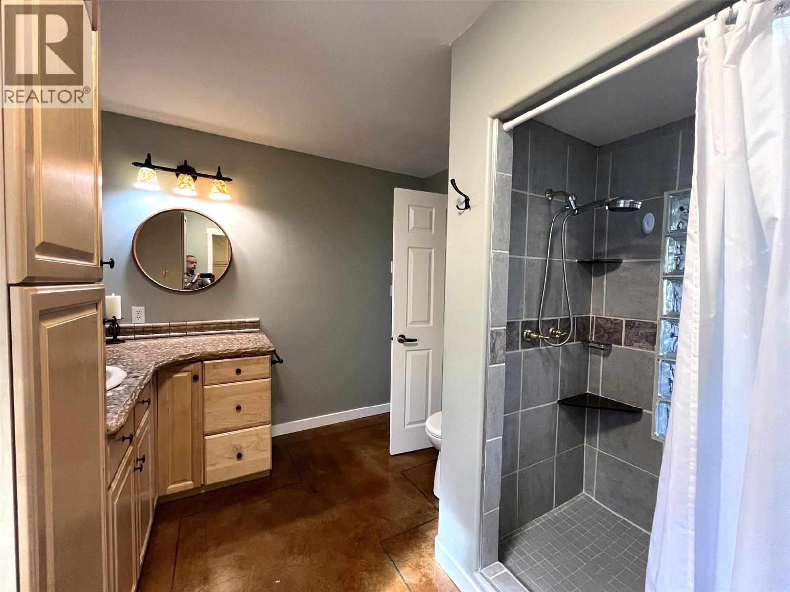 4425 Strawberry Heights Road, Kamloops