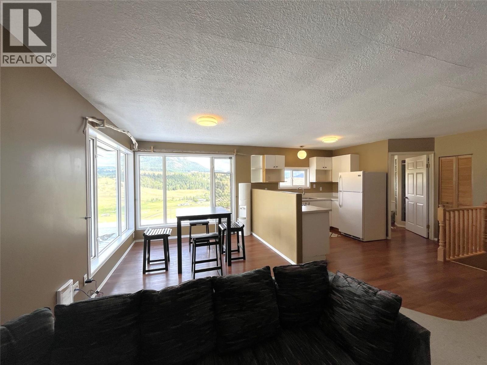 4425 Strawberry Heights Road, Kamloops