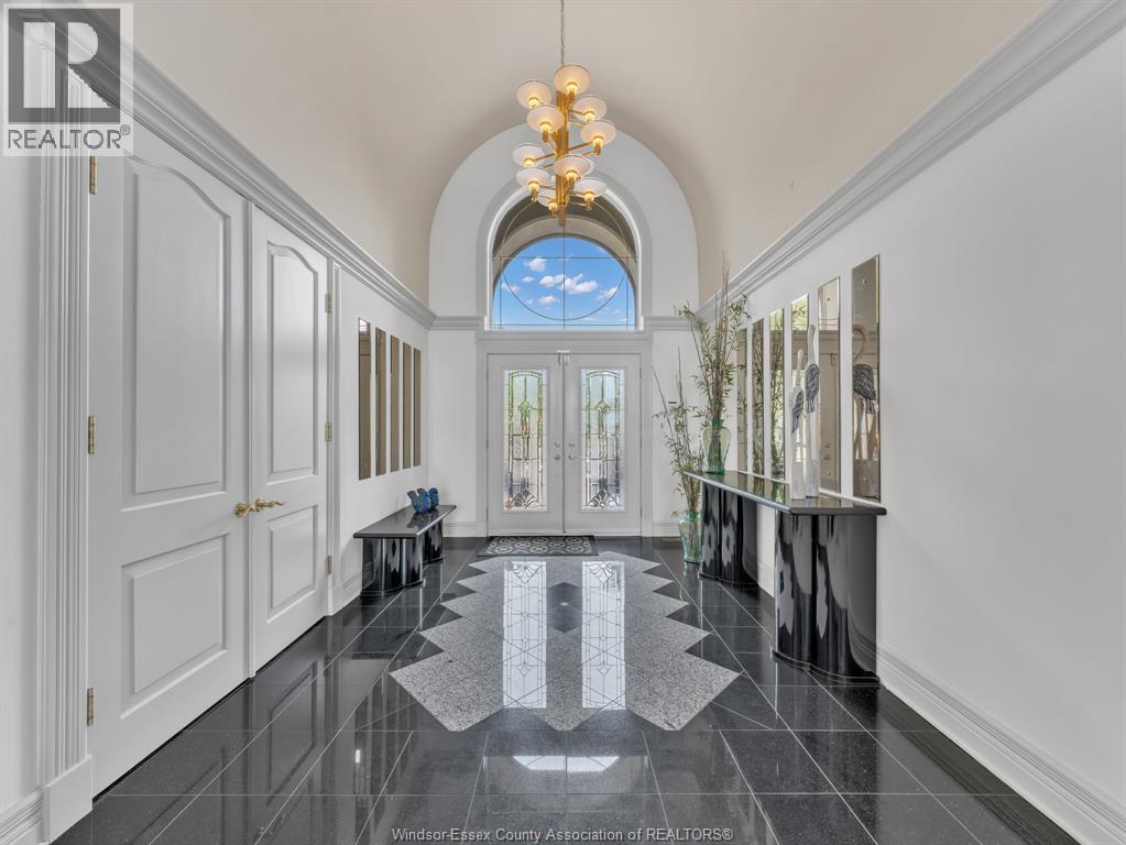 1702 CAILLE AVENUE - 11