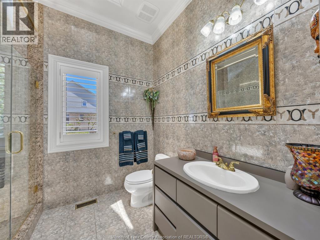 1702 CAILLE AVENUE - 23