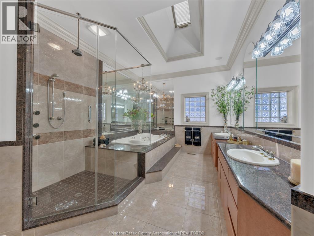 1702 CAILLE AVENUE - 31