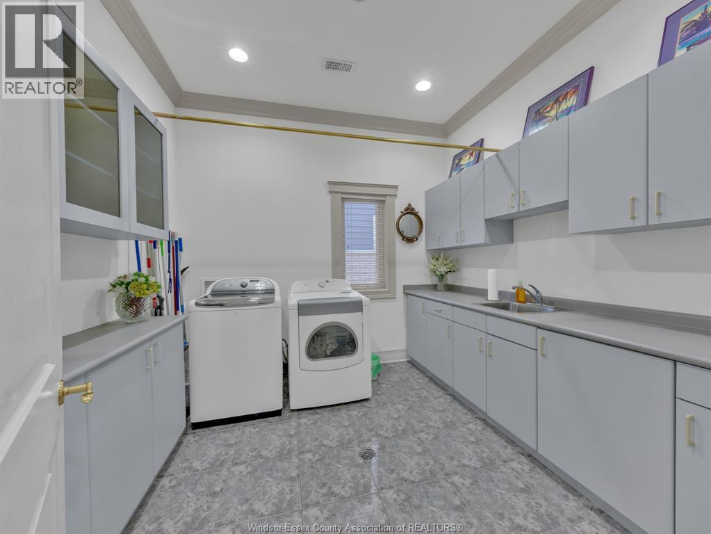 1702 CAILLE AVENUE - 36
