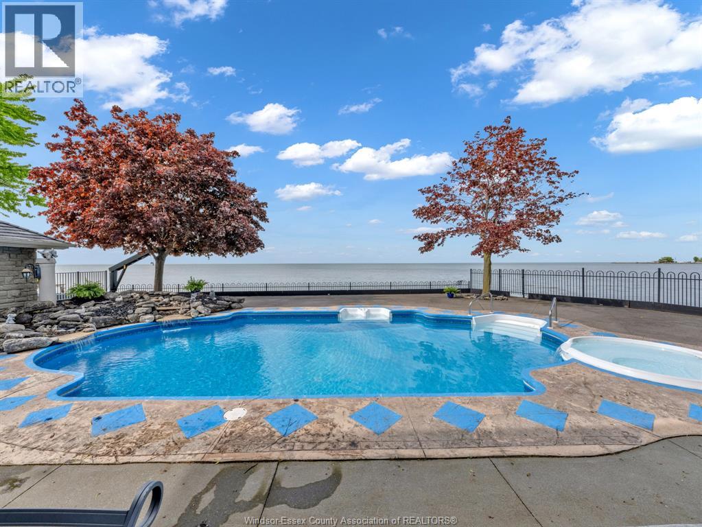 1702 CAILLE AVENUE - 46